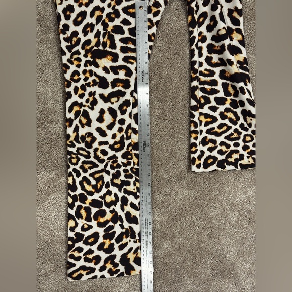 LeSuperbe Cat House Pants Leopard Print Pants Size 6 | REVOLVE Brand - Picture 7 of 7